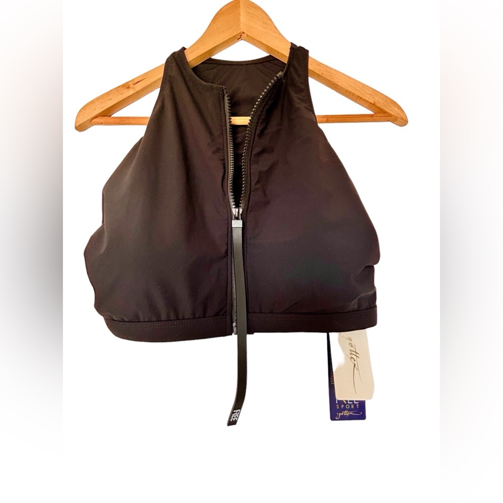 Free Sport by Gottex - Sexy Black Sports Bra